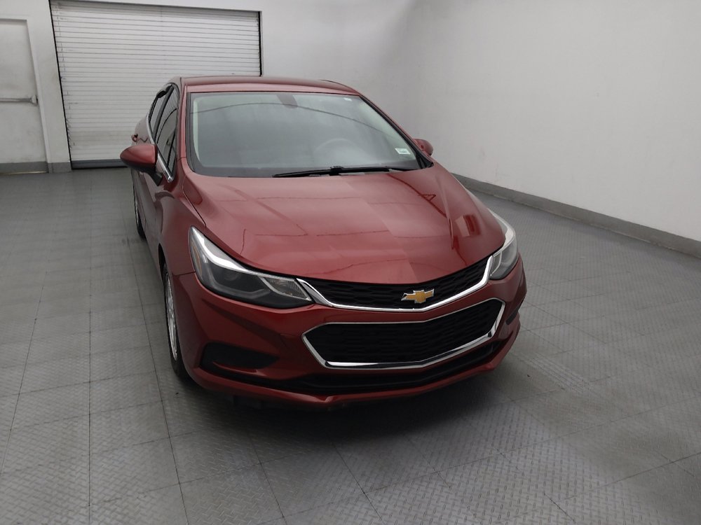 Used 2017 Chevrolet Cruze LT FWD image 14