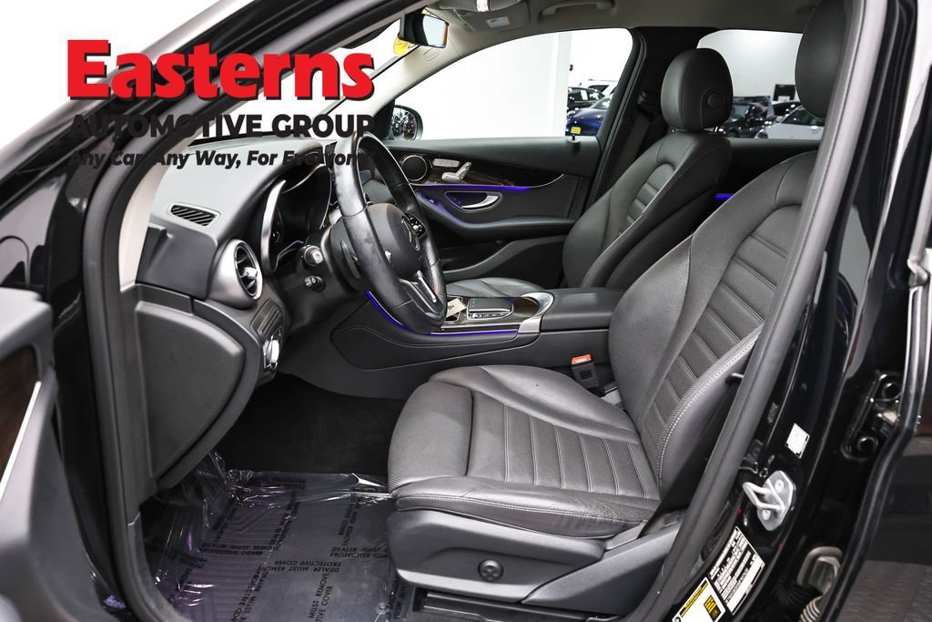 Used 2021 Mercedes-Benz GLC 300 4MATIC w/ Multimedia Package image 16