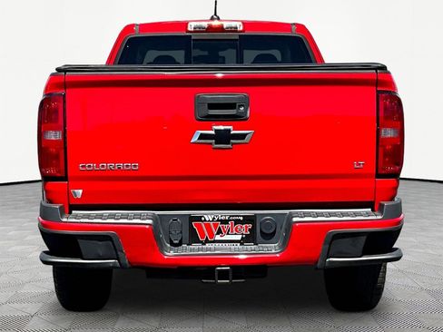 Used 2016 Chevrolet Colorado LT w/ LT Convenience Package RWD image 5