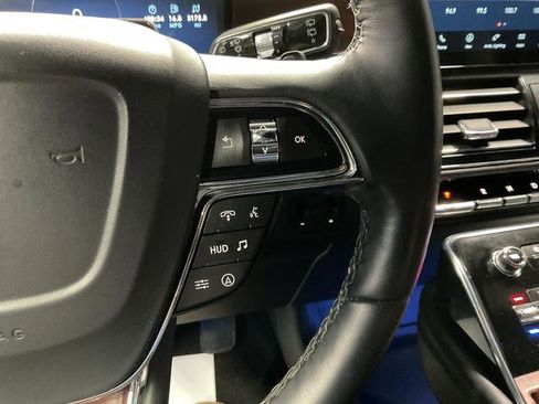 Used 2024 Lincoln Navigator Reserve AWD/4WD image 22