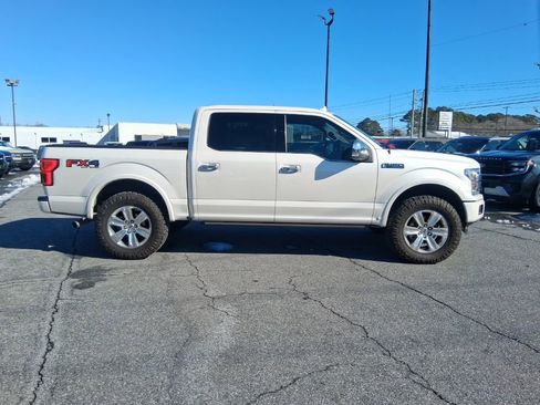 Used 2019 Ford F150 Platinum w/ Equipment Group 701A Luxury image 4