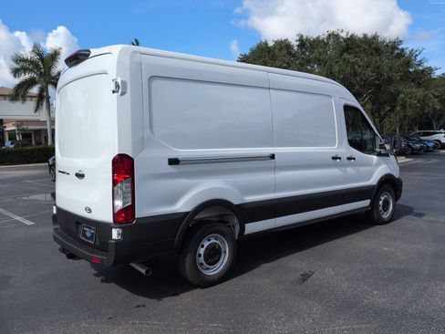 Used 2024 Ford Transit 350 XL RWD image 3