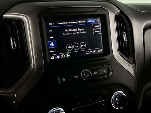 Used 2024 GMC Sierra 2500 Pro image 18