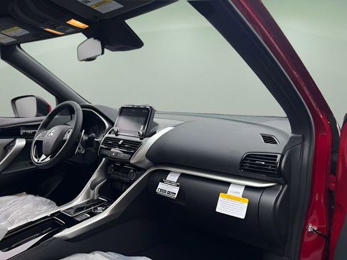 New 2026 Mitsubishi Eclipse Cross SEL AWD/4WD image 13