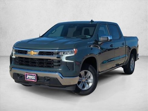 Used 2025 Chevrolet Silverado 1500 LT image 1