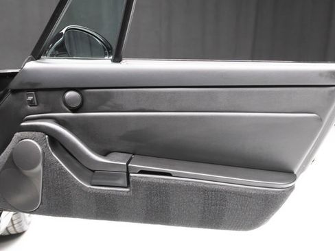 Used 1998 Porsche 911 Targa RWD image 49