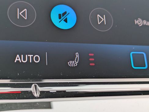 New 2026 Volkswagen Tiguan SE R-Line FWD image 23