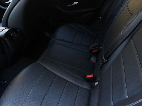 Used 2017 Mercedes-Benz GLC 300 4MATIC w/ Premium 1 Package image 22