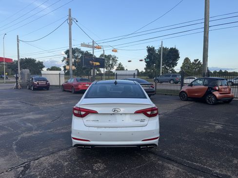 Used 2015 Hyundai Sonata Limited 2.0T FWD image 10