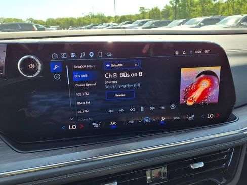 Used 2025 Chevrolet Tahoe LT AWD/4WD image 25