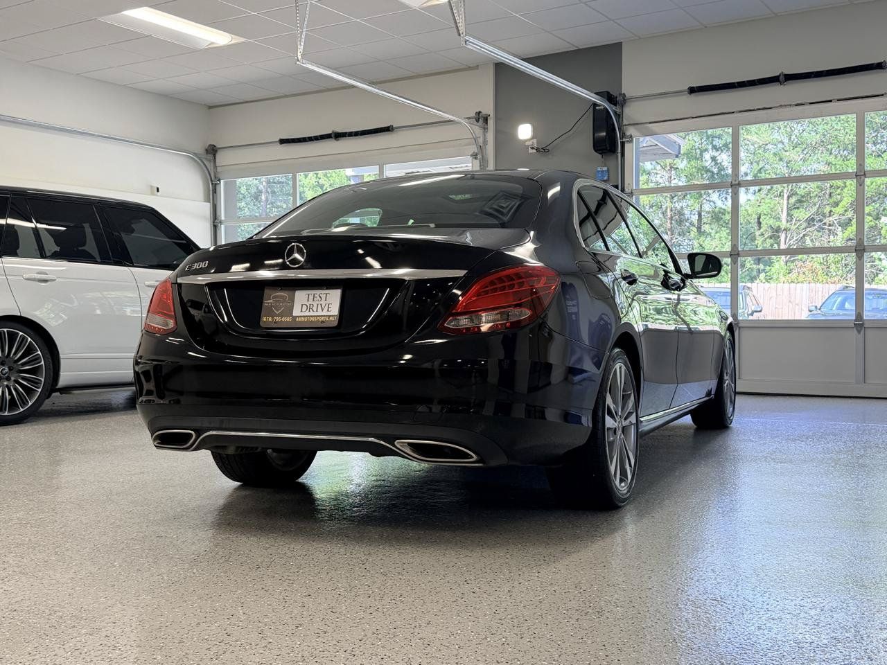 Used 2017 Mercedes-Benz C 300 Sedan image 8