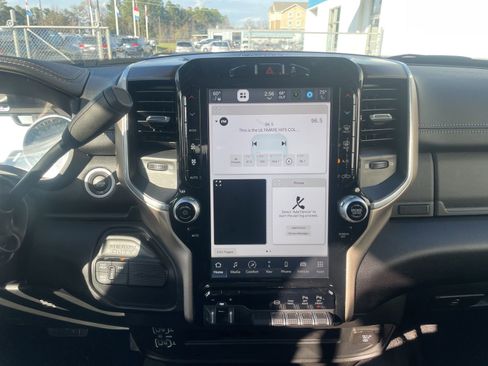 Used 2024 RAM 2500 Laramie image 10