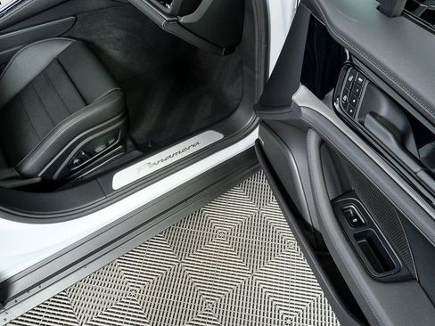 New 2026 Porsche Panamera RWD image 26