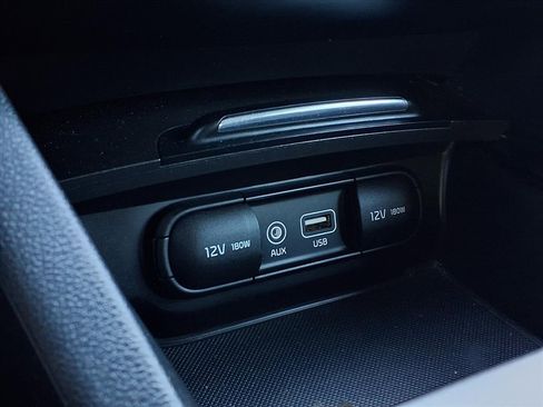 Used 2016 Kia Optima LX image 10