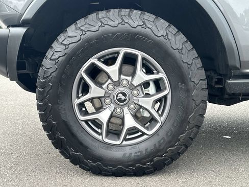 Used 2025 Ford Bronco Badlands AWD/4WD image 16