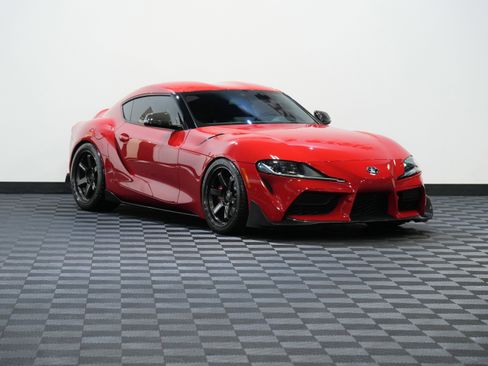 Used 2021 Toyota Supra Premium w/ Driver Assist Package image 5