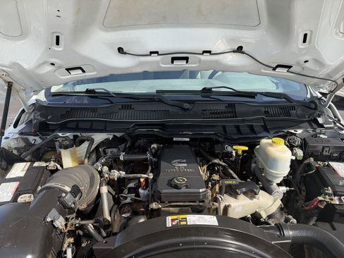 Used 2014 RAM 5500 Tradesman w/ Ambulance Prep Group AWD/4WD image 17