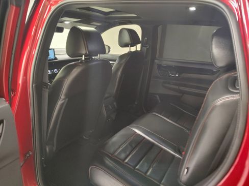 Used 2025 Honda CR-V Sport Touring image 12