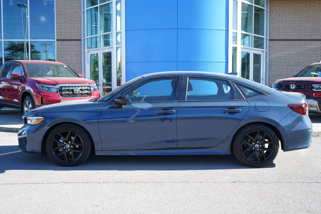 Used 2026 Honda Civic Sport image 3