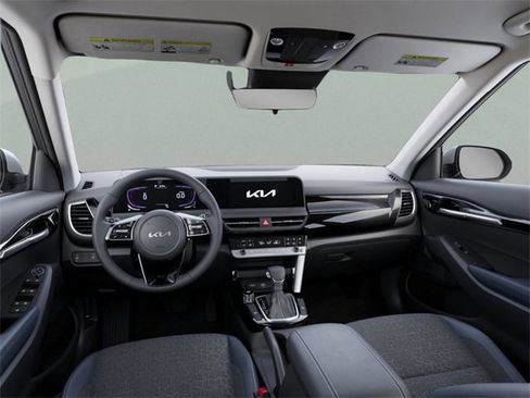 New 2025 Kia Seltos S image 10