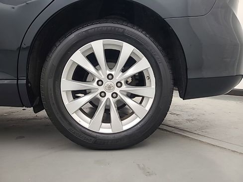 Used 2013 Toyota Venza LE image 10