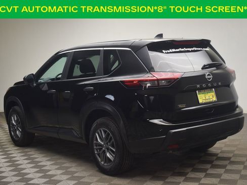 Used 2024 Nissan Rogue S FWD image 6