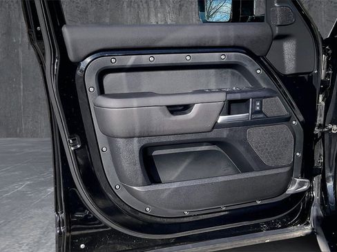 Certified 2025 Land Rover Defender 110 S image 20