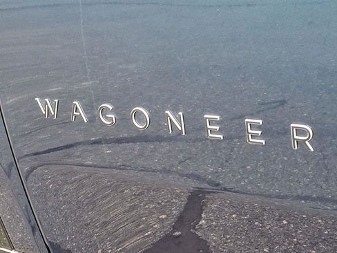 Used 2025 Jeep Wagoneer S Limited image 34