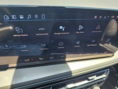 New 2026 Chevrolet Traverse LT FWD image 30