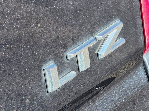 Used 2023 Chevrolet Silverado 1500 LTZ w/ LTZ Premium Package image 13