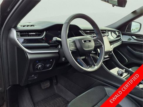 Used 2024 Jeep Grand Cherokee Trailhawk w/ Luxury Tech Group III AWD/4WD image 10