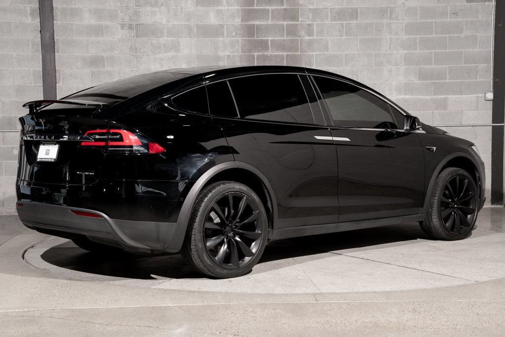 Used 2020 Tesla Model X Long Range AWD/4WD image 8