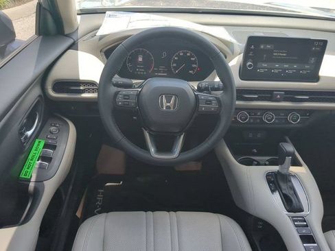 New 2027 Honda HR-V EX-L image 14