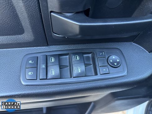 Used 2015 RAM 2500 Tradesman w/ Popular Equipment Group image 9