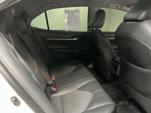 Used 2018 Toyota Camry SE w/ Protection Package (Q1) image 25