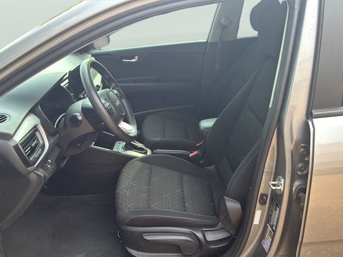 Used 2022 Kia Rio S FWD image 22