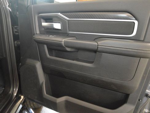 Used 2026 RAM 2500 Big Horn AWD/4WD image 12