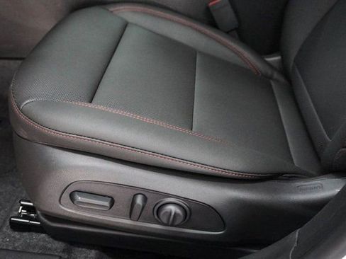 New 2026 Chevrolet Trax RS w/ Driver Confidence Package image 8