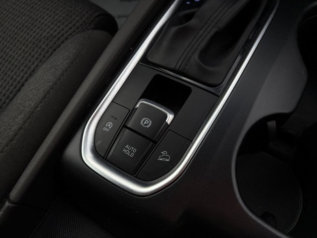 Used 2020 Hyundai Santa Fe SE AWD/4WD image 33