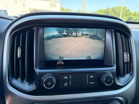 Used 2022 Chevrolet Colorado LT image 22