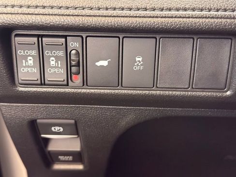 Used 2026 Honda Odyssey Sport-L image 30