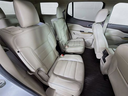 Used 2019 GMC Acadia Denali w/ Technology Package image 28