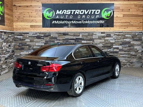 Used 2018 BMW 330i xDrive Sedan AWD/4WD image 9