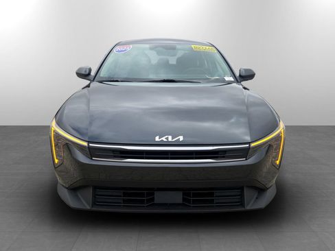Used 2025 Kia K4 LXS image 3