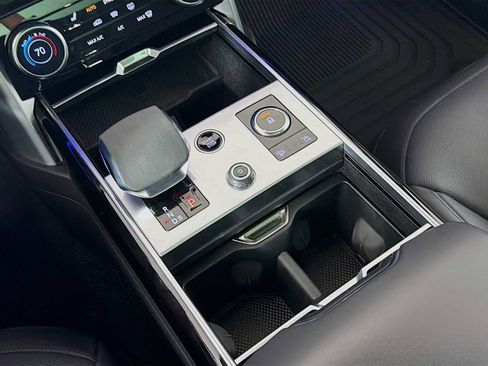 Certified 2023 Land Rover Range Rover SE AWD/4WD image 37
