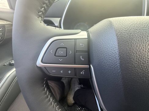 New 2026 Toyota Highlander Limited AWD/4WD image 23