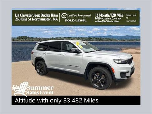 Certified 2023 Jeep Grand Cherokee L Laredo AWD/4WD image 1
