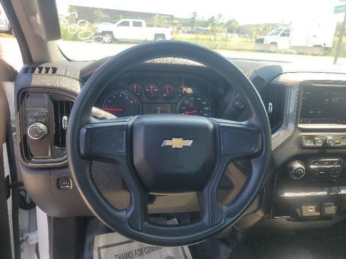 Used 2020 Chevrolet Silverado 1500 W/T w/ Trailering Package RWD image 11