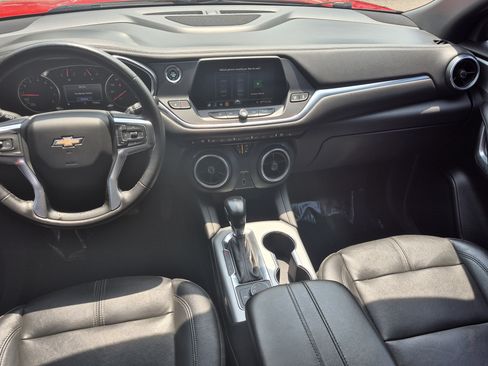 Used 2020 Chevrolet Blazer LT FWD image 14