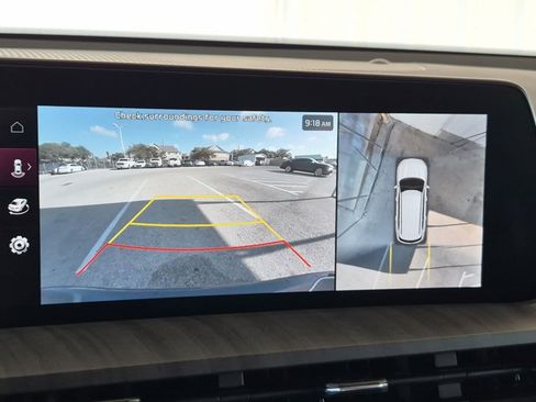 Used 2025 Kia Telluride SX w/ SX Captain's Chair Package AWD/4WD image 11